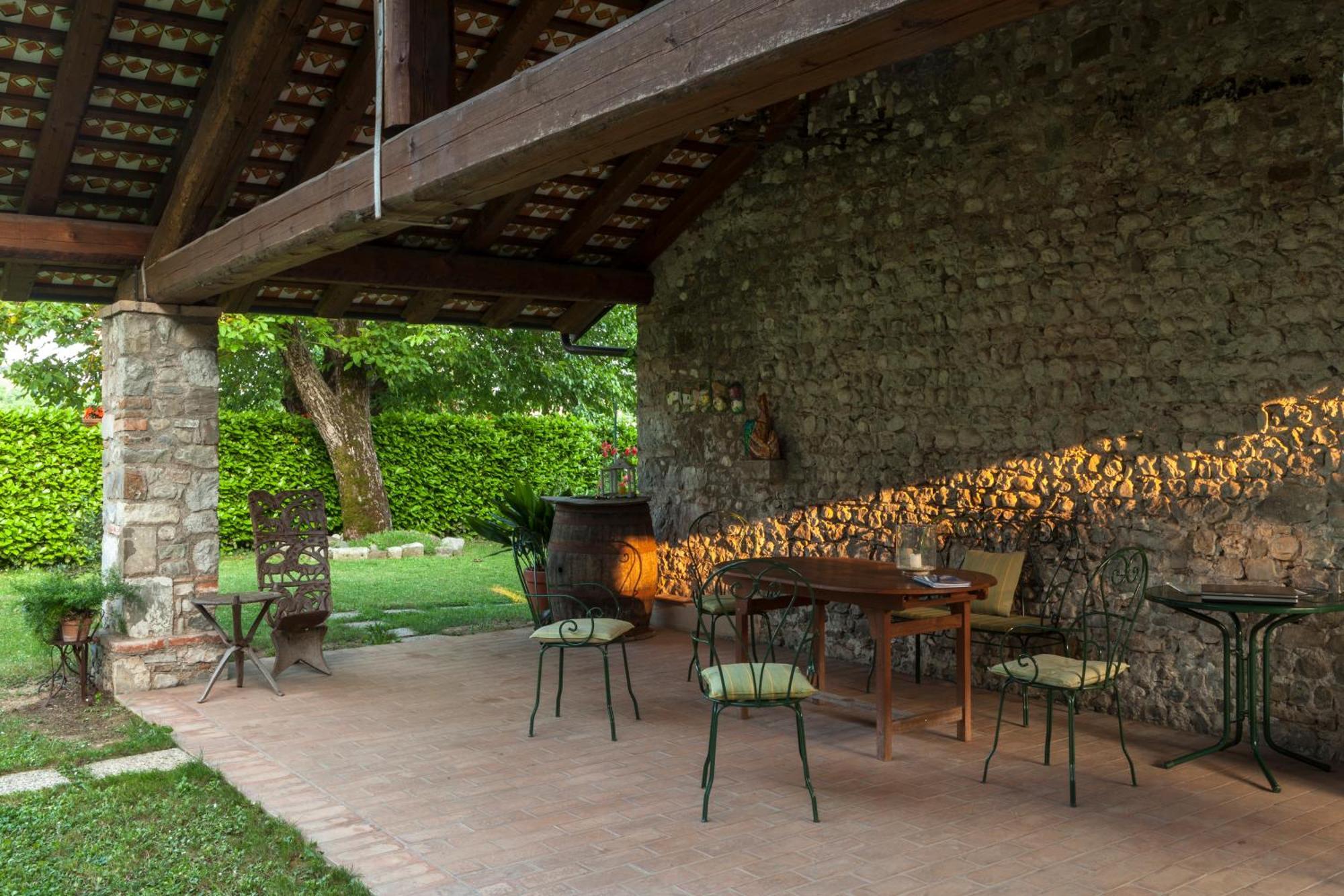 B&B La Casa Del Sole Manzano Kültér fotó