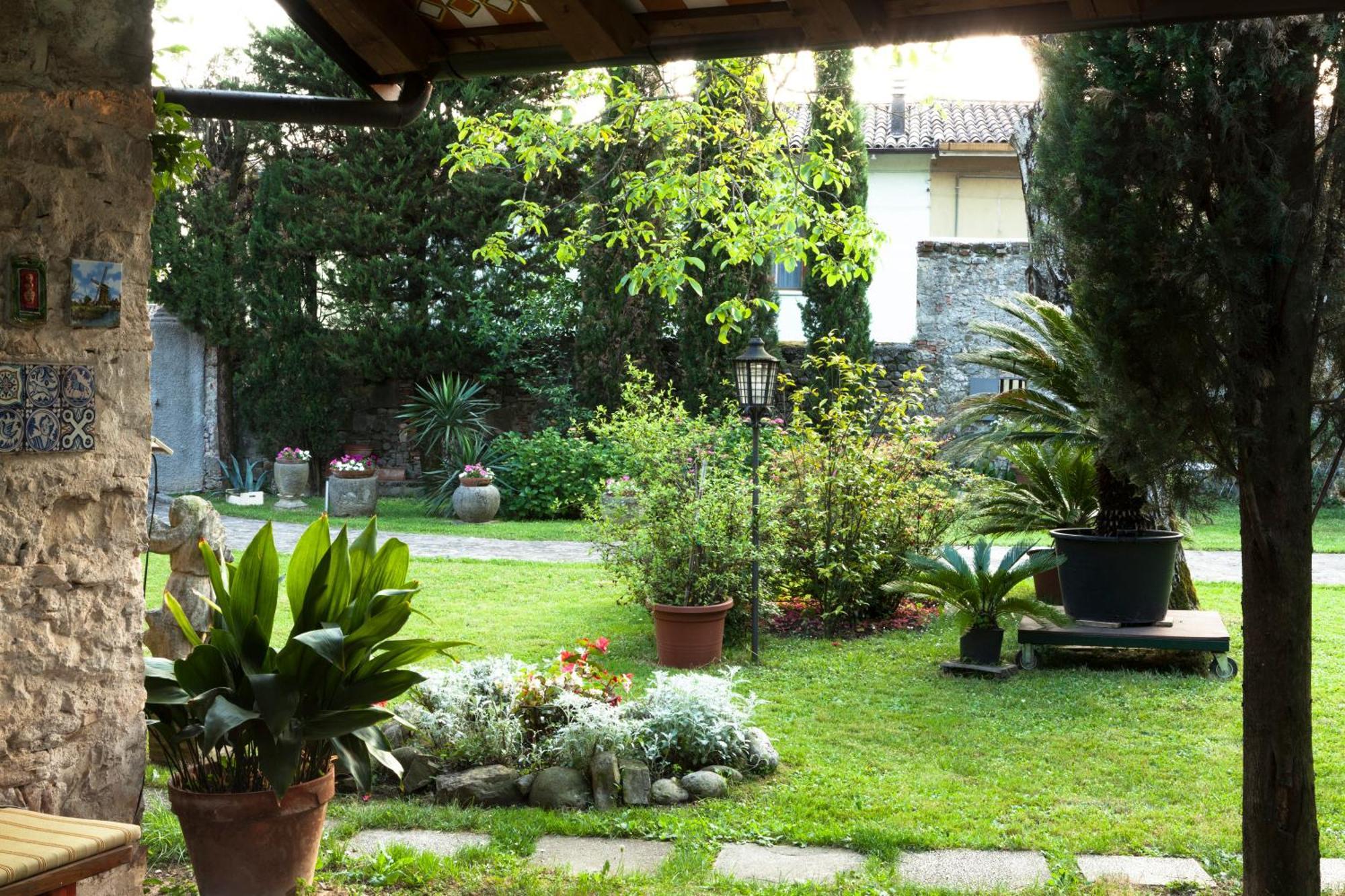 B&B La Casa Del Sole Manzano Kültér fotó