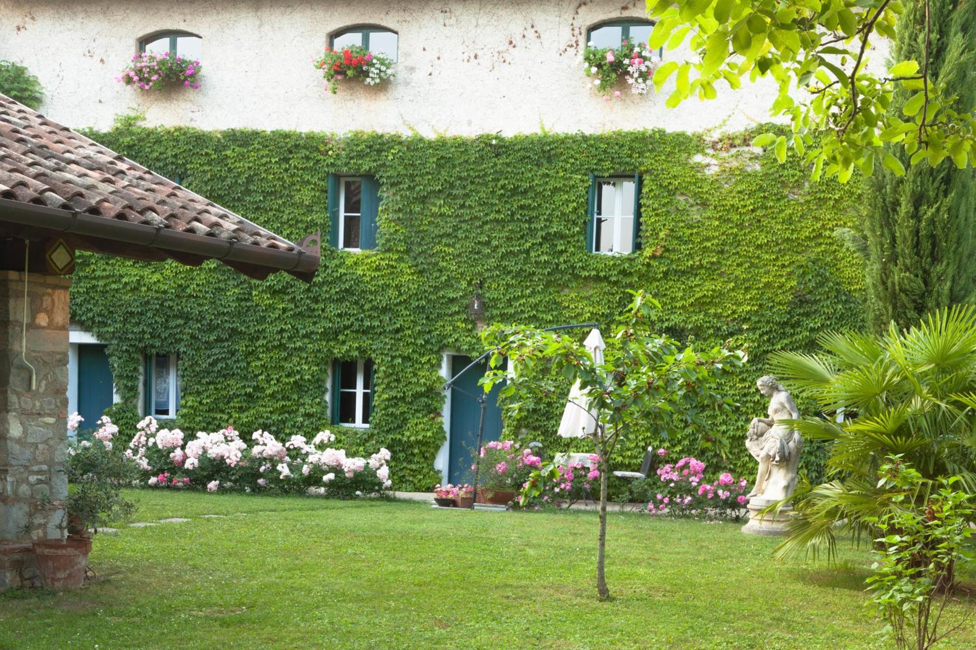 B&B La Casa Del Sole Manzano Kültér fotó